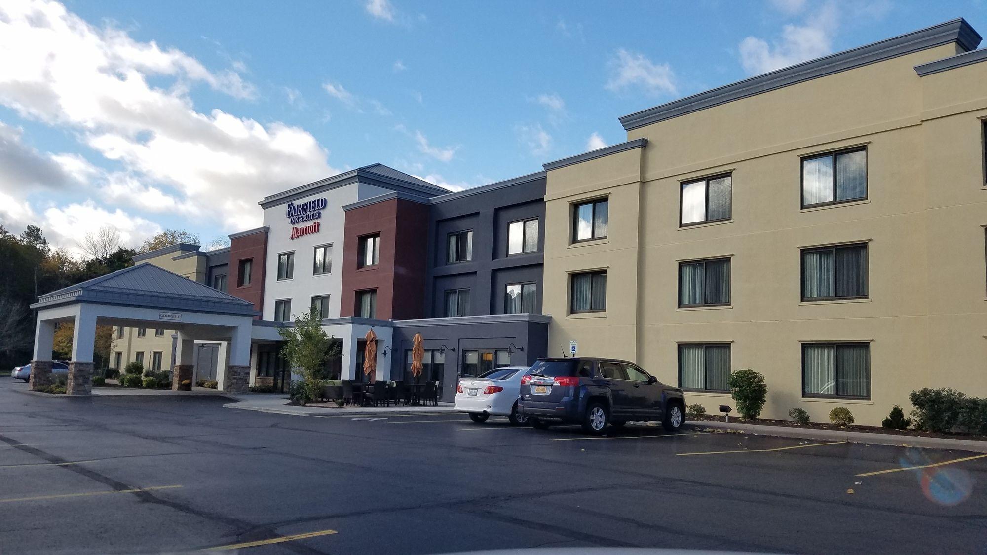 Fairfield Inn And Suites By Marriott Rochester West/Greece Exteriör bild