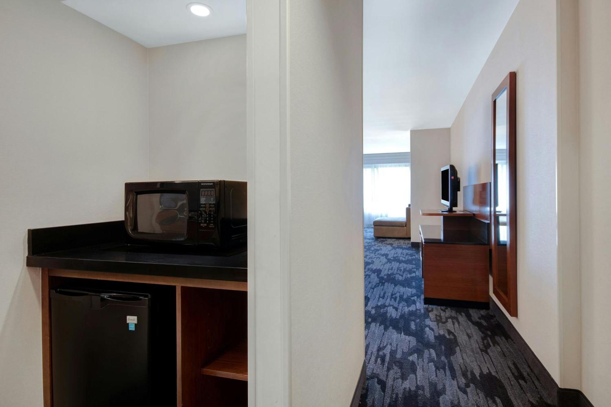 Fairfield Inn And Suites By Marriott Rochester West/Greece Exteriör bild